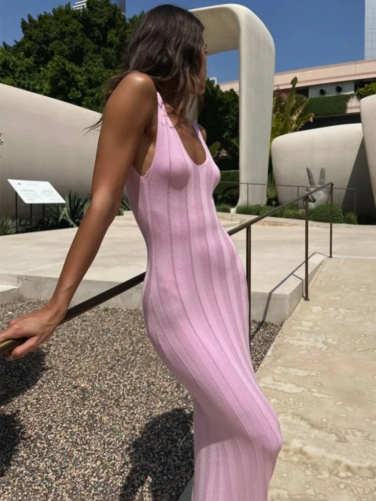 Frida Backless Maxi Dress - Image 13